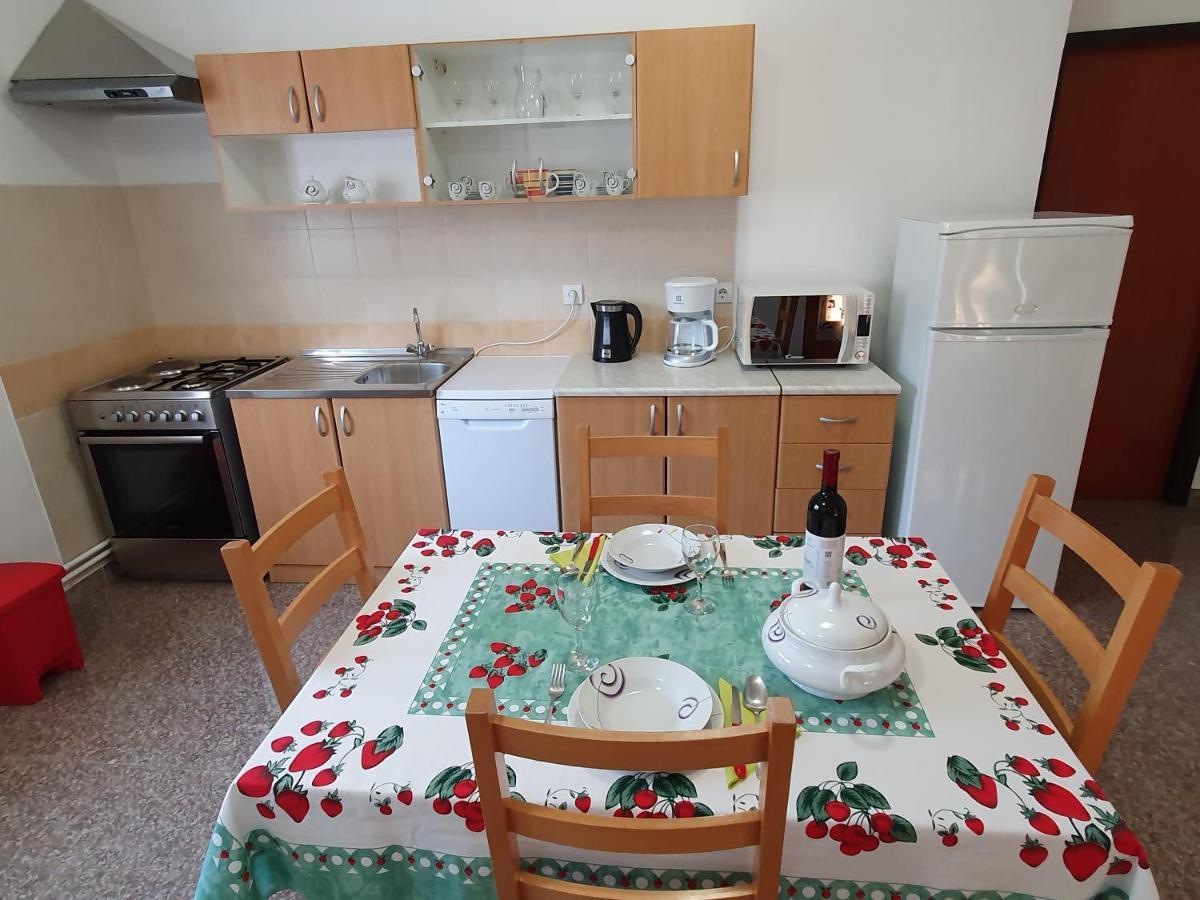 Apartment "House Tigra" Ρόβινι Εξωτερικό φωτογραφία